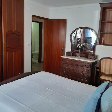 Apartamento Com Garagem E Vista De Mar Apartament Nazaré